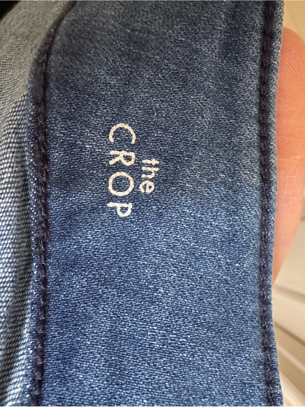 Liverpool The Crop Cuffed Jeans - Picture 12 of 12